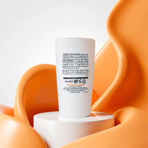 Alternative view of D-White Ultra Fluid Matifying Sunscreen SPF 50+
